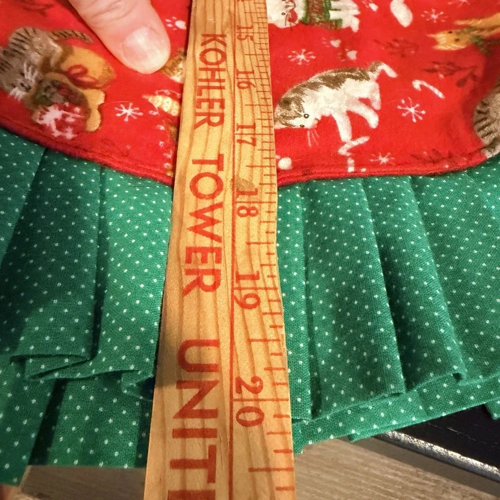 Handmade CATS KITTENS Christmas Tree Skirt 40